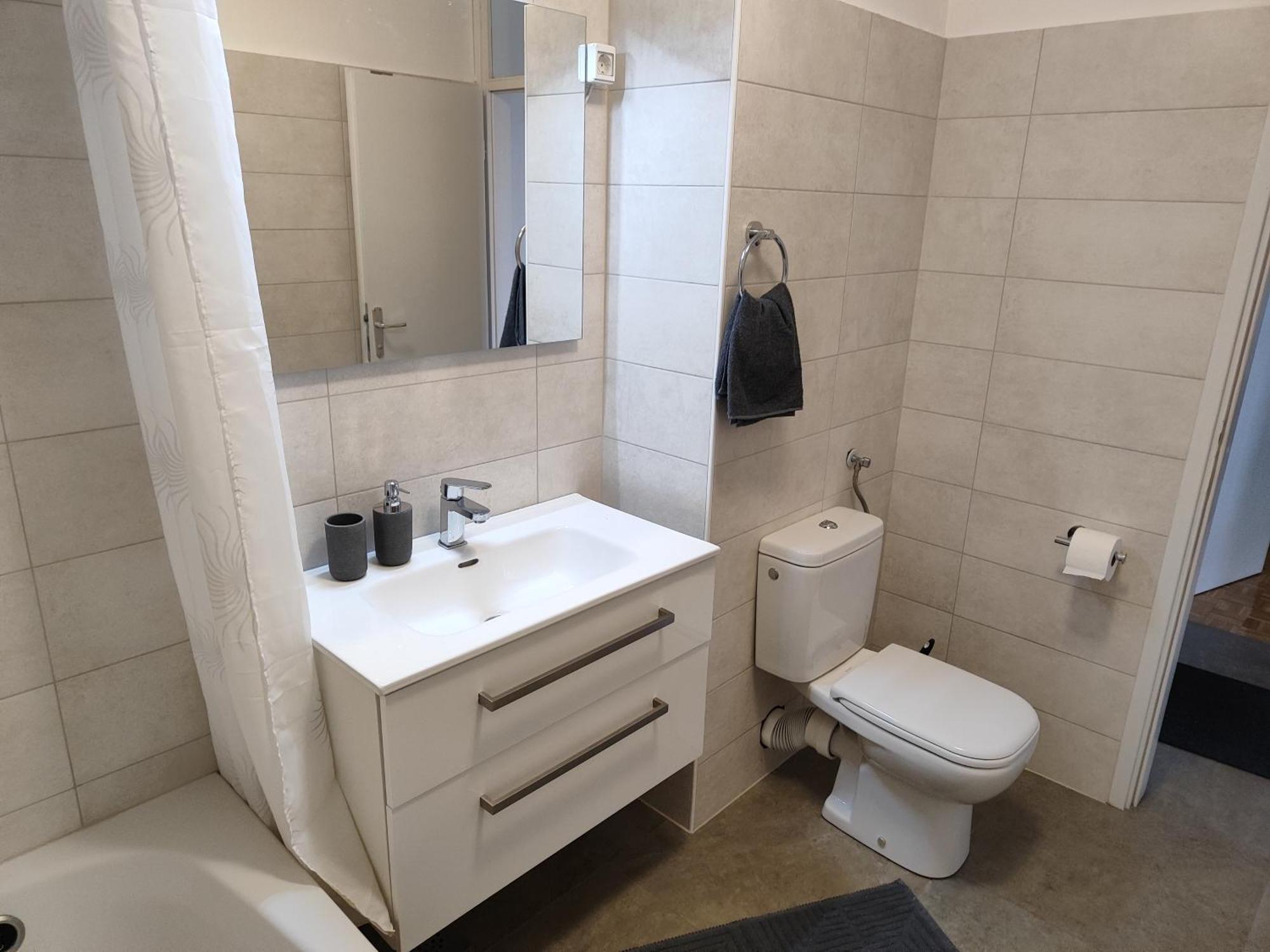 Lara Apartment