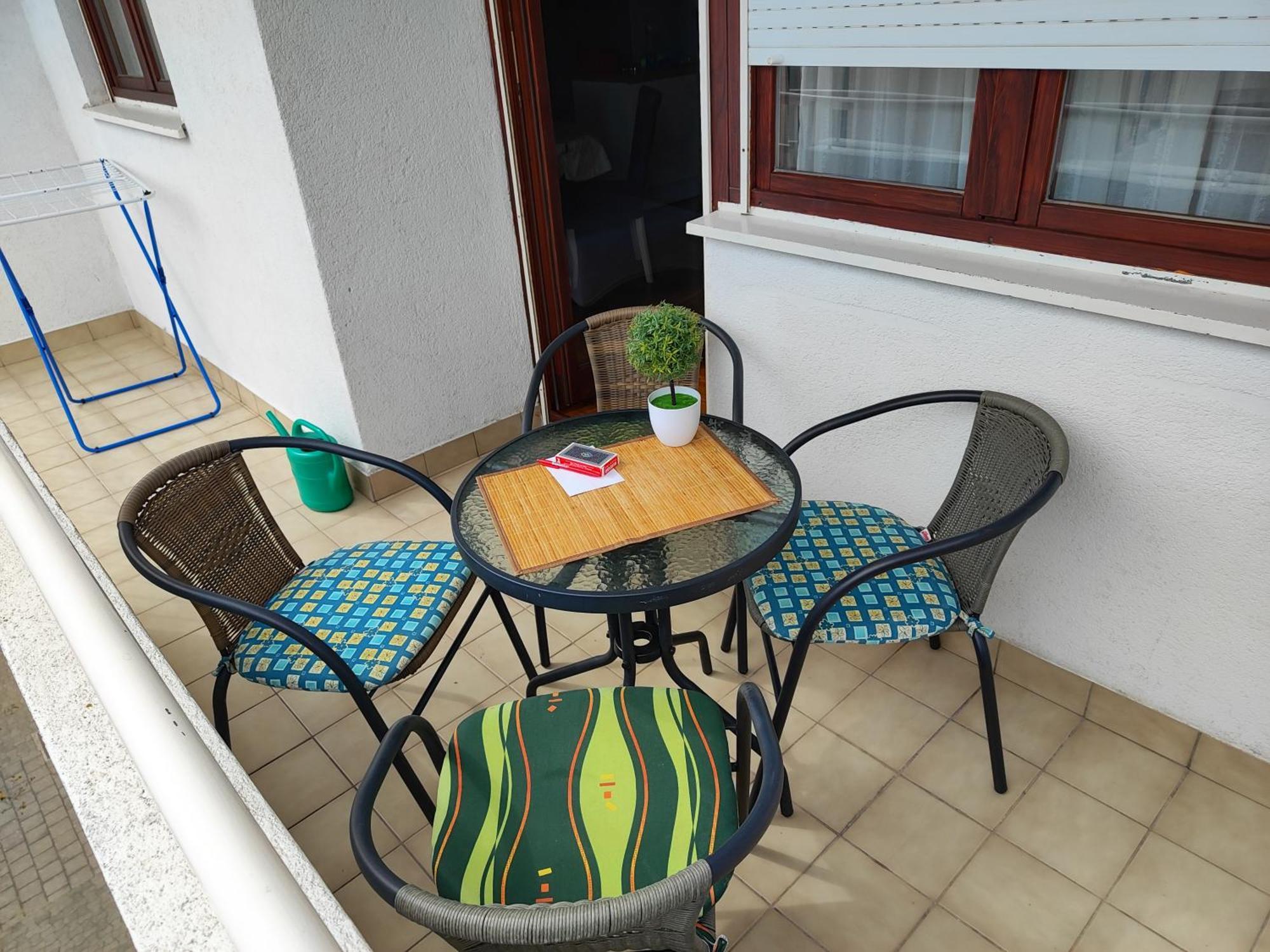 Lara Apartment