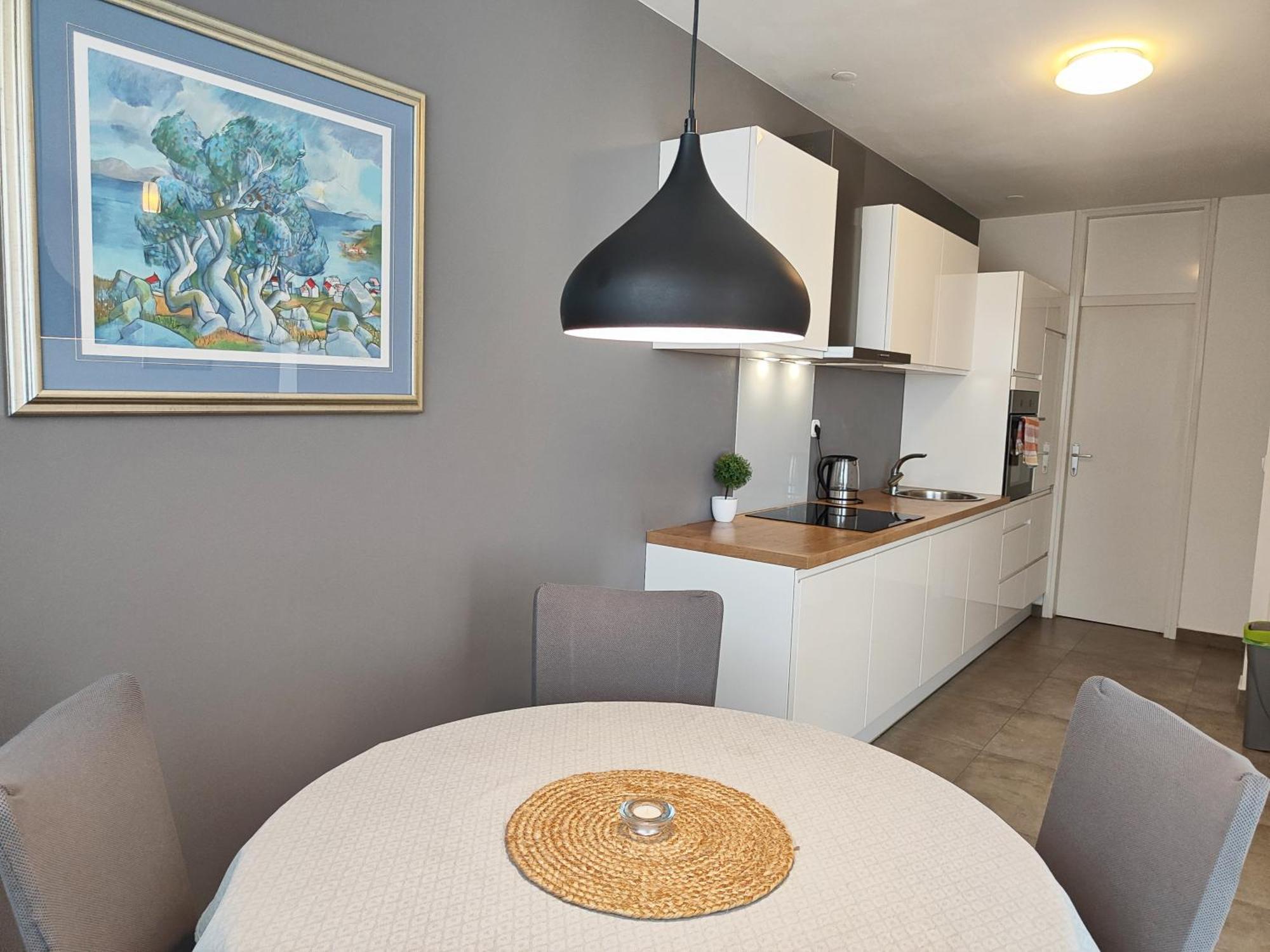 Apartament Lara's